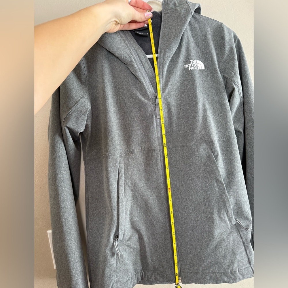 North Face Charcoal Hooded Jacket - Picture 11 of 14